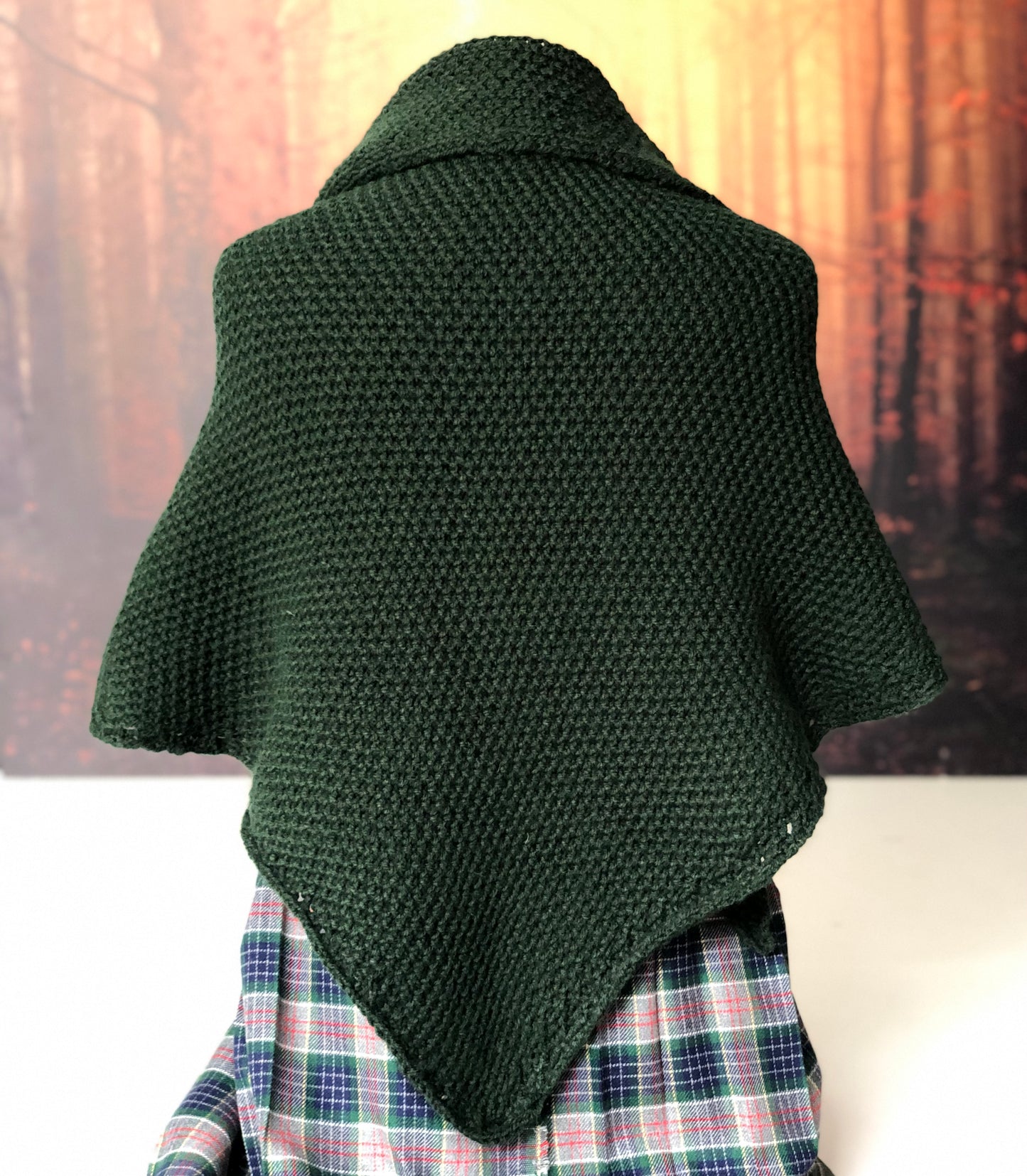 Outlander shawl handmade green inspired in Claire's - Cottagecore medieval cape