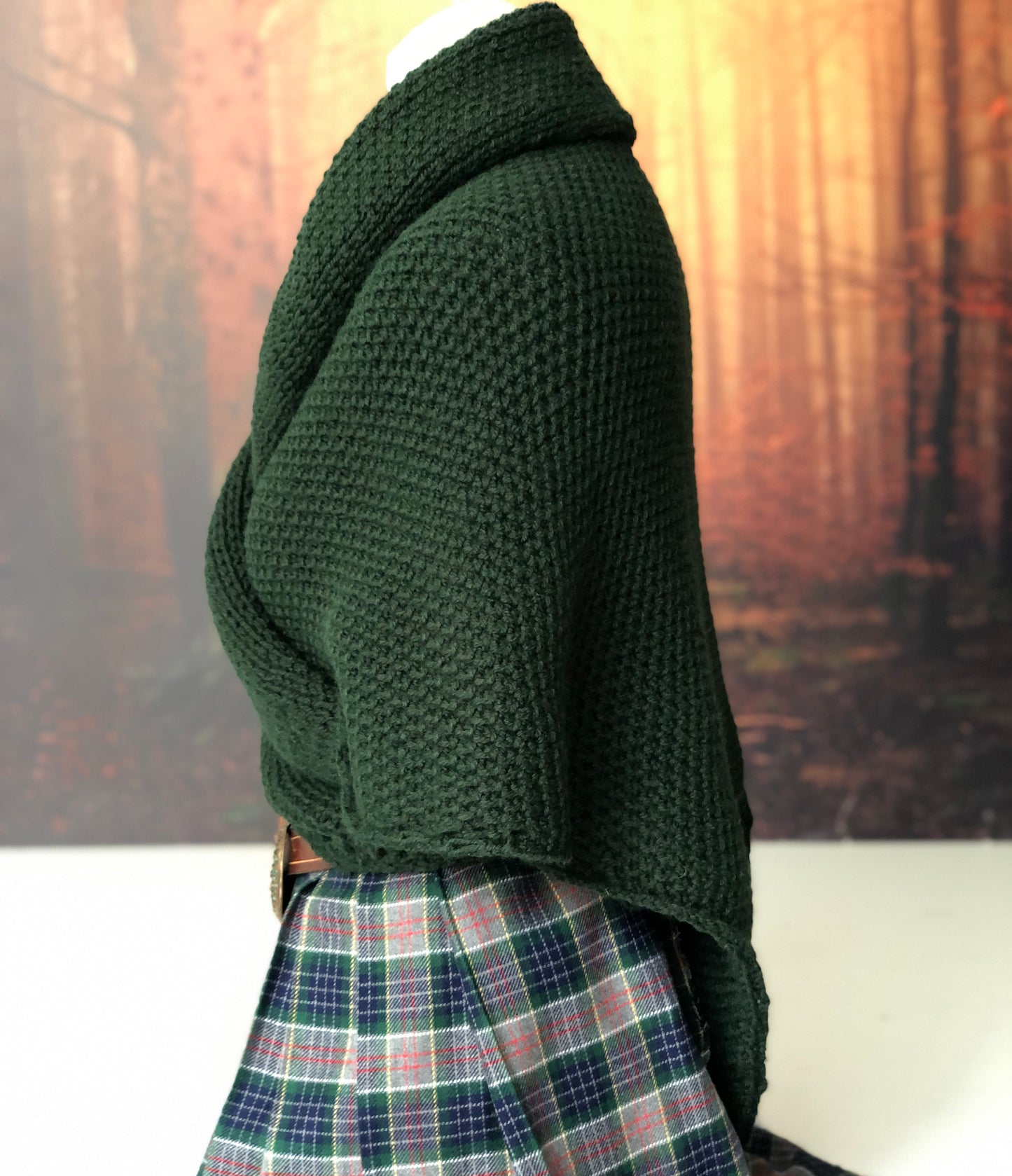 Outlander shawl handmade green inspired in Claire's - Cottagecore medieval cape