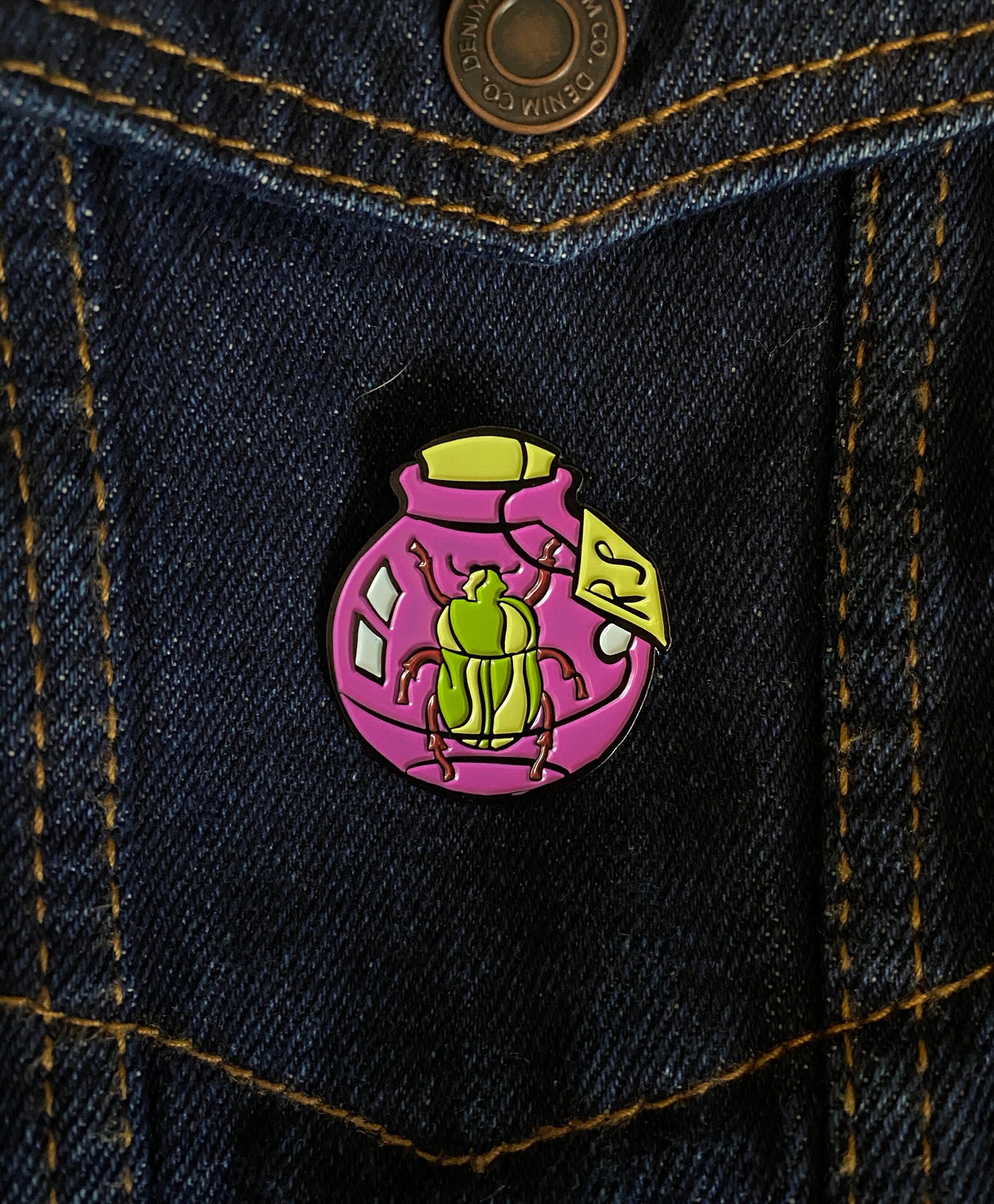 Skeeter pin animagus beetle