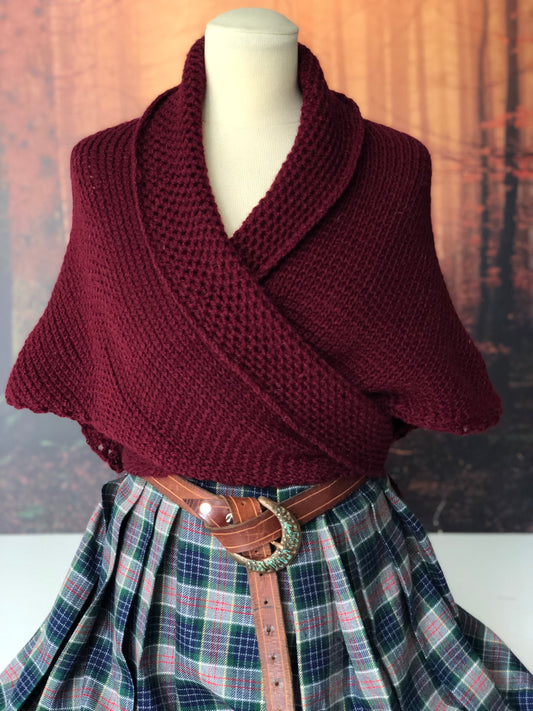 Garnet Outlander handmade shawl inspired by Claire's - Cottagecore