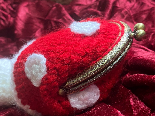 Monedero seta tejido a ganchillo con lana acrílica | bolso vegano hecho a mano fairycore cottagecore