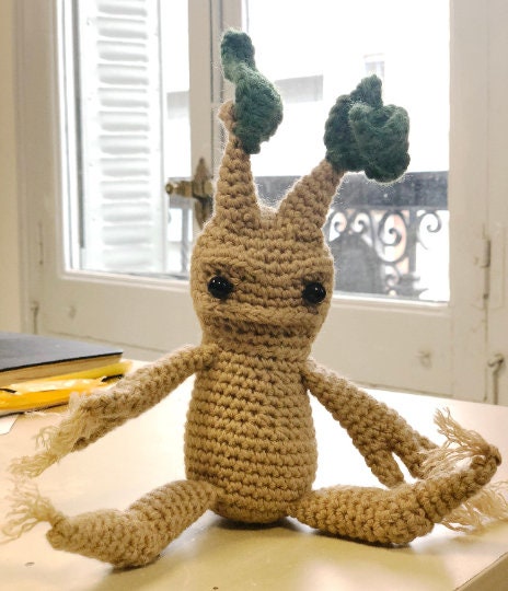 Mandrágora amigurumi crochet hecha a mano